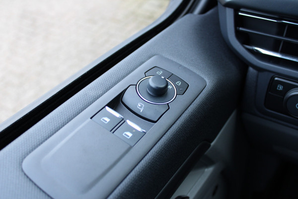 Ford Tourneo Custom PHEV L2H1 Titanium X | Panorama | Leder | AGR | B&O | 2x Elektr.schuifdeuren