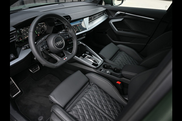Audi A3 Sportback 45 TFSI e S edition 272pk Competition | Panoramadak | 5 jr garantie | Ambiance interieur | Active Cruise | Sonos Sound | S-Seats + Memory | Head-Up | Camera | Stoelverwarming | Keyless