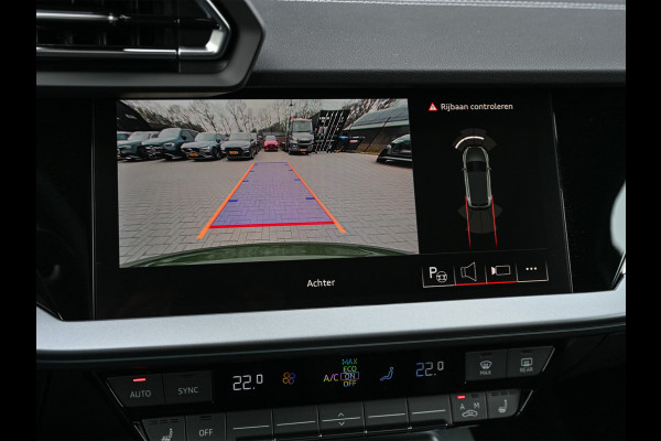 Audi A3 Sportback 45 TFSI e S edition 272pk Competition | Panoramadak | 5 jr garantie | Ambiance interieur | Active Cruise | Sonos Sound | S-Seats + Memory | Head-Up | Camera | Stoelverwarming | Keyless