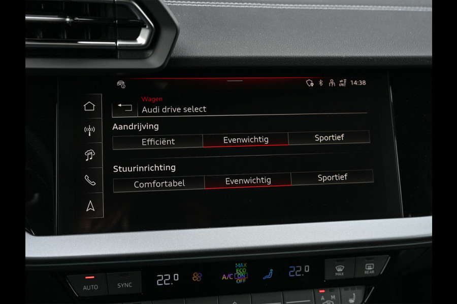 Audi A3 Sportback 45 TFSI e S edition 272pk Competition | Panoramadak | 5 jr garantie | Ambiance interieur | Active Cruise | Sonos Sound | S-Seats + Memory | Head-Up | Camera | Stoelverwarming | Keyless