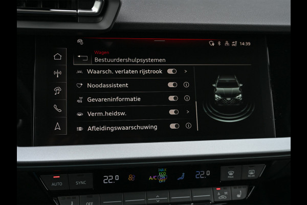 Audi A3 Sportback 45 TFSI e S edition 272pk Competition | Panoramadak | 5 jr garantie | Ambiance interieur | Active Cruise | Sonos Sound | S-Seats + Memory | Head-Up | Camera | Stoelverwarming | Keyless