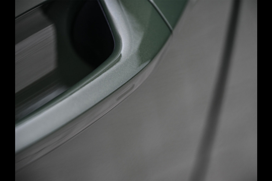 Audi A3 Sportback 45 TFSI e S edition 272pk Competition | Panoramadak | 5 jr garantie | Ambiance interieur | Active Cruise | Sonos Sound | S-Seats + Memory | Head-Up | Camera | Stoelverwarming | Keyless