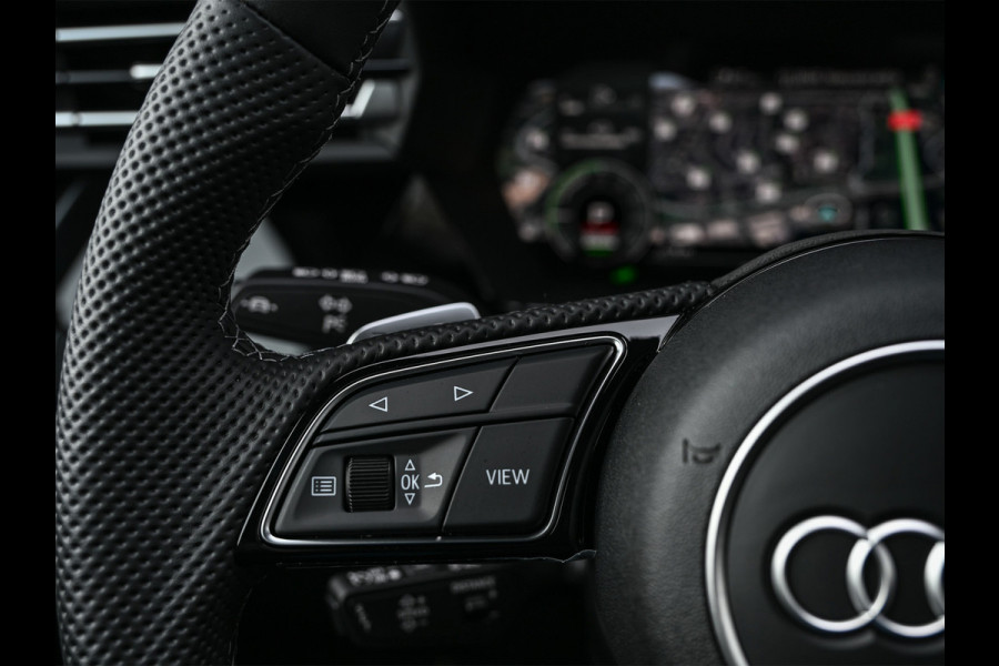 Audi A3 Sportback 45 TFSI e S edition 272pk Competition | Panoramadak | 5 jr garantie | Ambiance interieur | Active Cruise | Sonos Sound | S-Seats + Memory | Head-Up | Camera | Stoelverwarming | Keyless
