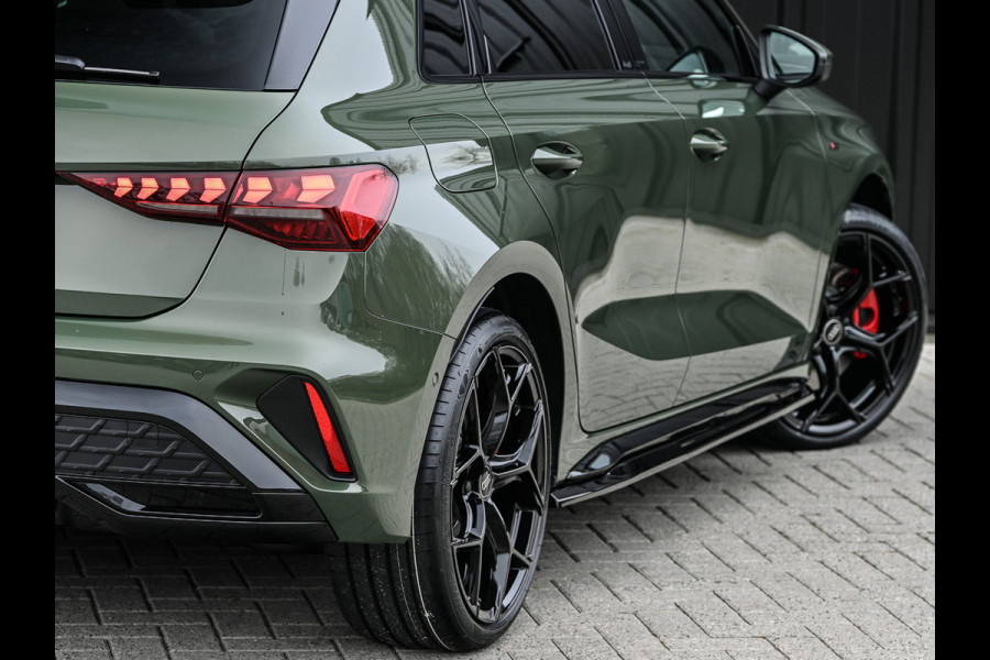 Audi A3 Sportback 45 TFSI e S edition 272pk Competition | Panoramadak | 5 jr garantie | Ambiance interieur | Active Cruise | Sonos Sound | S-Seats + Memory | Head-Up | Camera | Stoelverwarming | Keyless