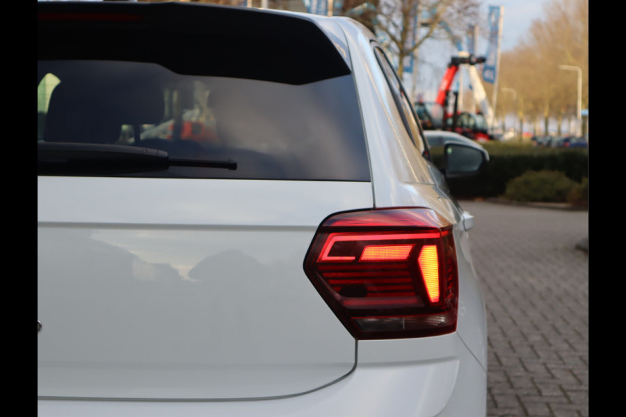 Volkswagen Polo 1.0 TSI Highline Business R Line