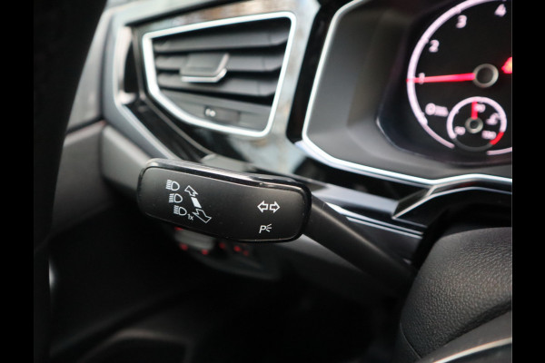 Volkswagen Polo 1.0 TSI Highline Business R Line