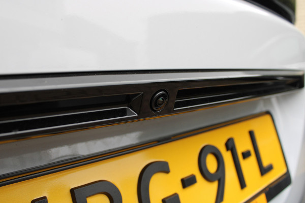 Peugeot 2008 1.2 PureTech Allure Pack | Adaptieve cruise | BLIS | Camera | Led