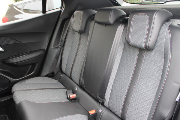 Peugeot 2008 1.2 PureTech Allure Pack | Adaptieve cruise | BLIS | Camera | Led