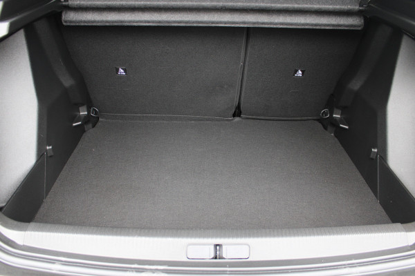 Peugeot 2008 1.2 PureTech Allure Pack | Adaptieve cruise | BLIS | Camera | Led