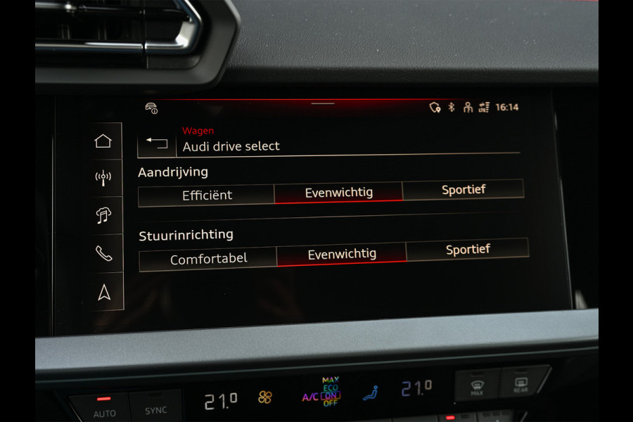 Audi A3 Sportback 45 TFSI e 272pk S edition Competition | Panoramadak | Ambiance interieur | Active Cruise | Sonos Sound | S-Seats + Memory | Head-Up | Camera | Stoelverwarming | Keyless