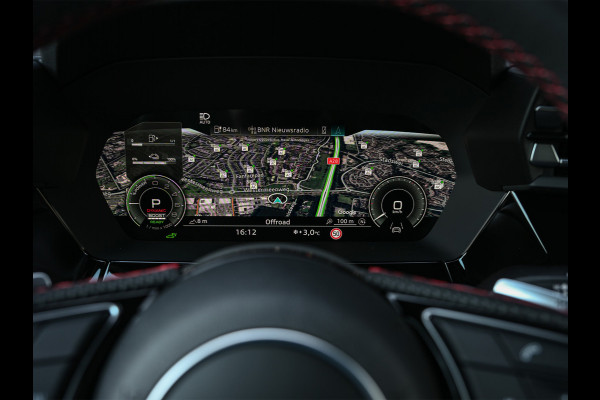 Audi A3 Sportback 45 TFSI e 272pk S edition Competition | Panoramadak | Ambiance interieur | Active Cruise | Sonos Sound | S-Seats + Memory | Head-Up | Camera | Stoelverwarming | Keyless