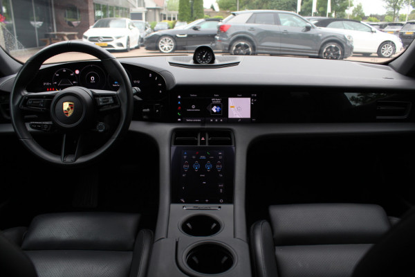 Porsche Taycan Sport Turismo 93 kWh / SOH 95% / 360Camera / Performance+ ACCU / Panoramadak / Sportchrono / Luchtvering / Matrix LED / Luxe Leder / 21''  / Bose / Stoel+Stuurverwarming / Warmtepomp / Dodehoek / DAB / ACC 39.111