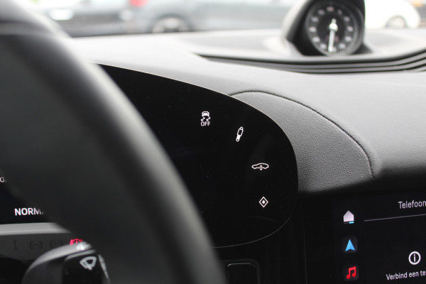 Porsche Taycan Sport Turismo 93 kWh / SOH 95% / 360Camera / Performance+ ACCU / Panoramadak / Sportchrono / Luchtvering / Matrix LED / Luxe Leder / 21''  / Bose / Stoel+Stuurverwarming / Warmtepomp / Dodehoek / DAB / ACC 39.111