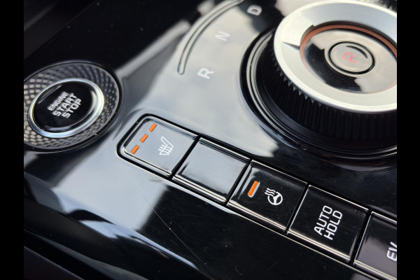 Kia Niro 1.6 GDi Hybrid DynamicPlusLine HUD | Leder | Stoel- en Stuurverwarming | Adapt. Cruise | Schuif/Kanteldak | Elektr. Achterklep |