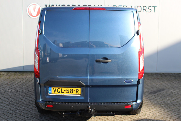 Ford Transit Custom 300 2.0-130pk TDCI L1H1 Trend Dubb. cabine. Trekgewicht 2.500kg ! Airco, stoel- spiegelverwarming, bijrijdersstoel, dubbele cabine, trekhaak, parkeersensoren v+a, navigatie, telefoonvoorb., metallic lak