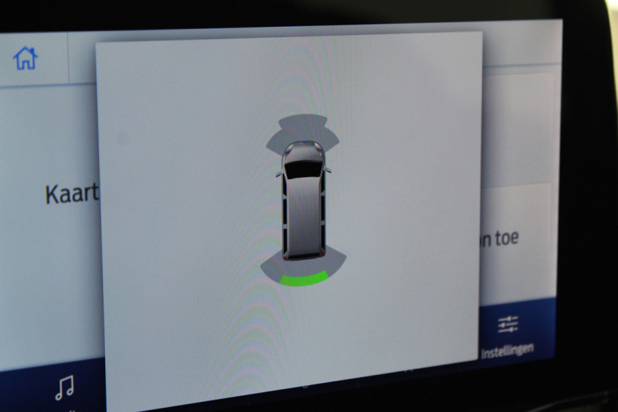 Ford Transit Custom 300 2.0-130pk TDCI L1H1 Trend Dubb. cabine. Trekgewicht 2.500kg ! Airco, stoel- spiegelverwarming, bijrijdersstoel, dubbele cabine, trekhaak, parkeersensoren v+a, navigatie, telefoonvoorb., metallic lak