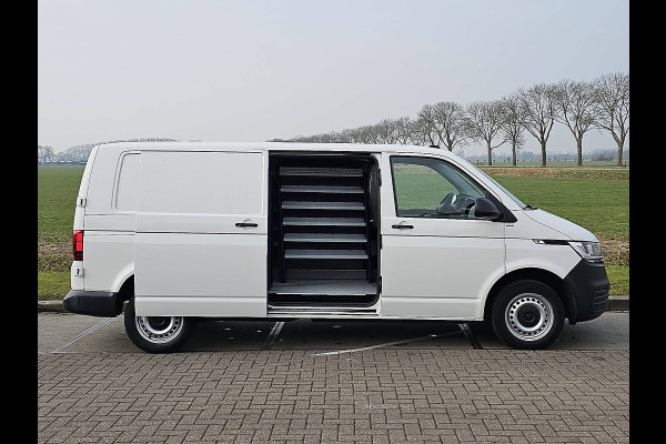 Volkswagen Transporter 2.0 TDI T6.1 L2H1 2xZijdeur Automaat 150Pk ACC Navi Euro6 Navi 3-Zits Wp-Inrichting!