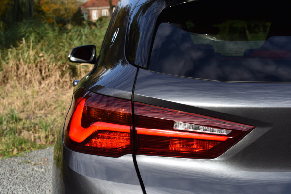 BMW X2 M35iA 306PK HIGH EXECUTIVE M-SPORT HARMAN-KARDON/CAMERA/PANORAMADAK