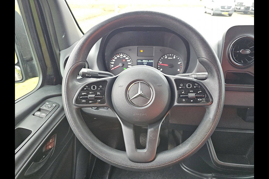 Mercedes-Benz Sprinter 315 1.9 CDI L3H2 RWD automaat, airco, mbux, navi, camera.