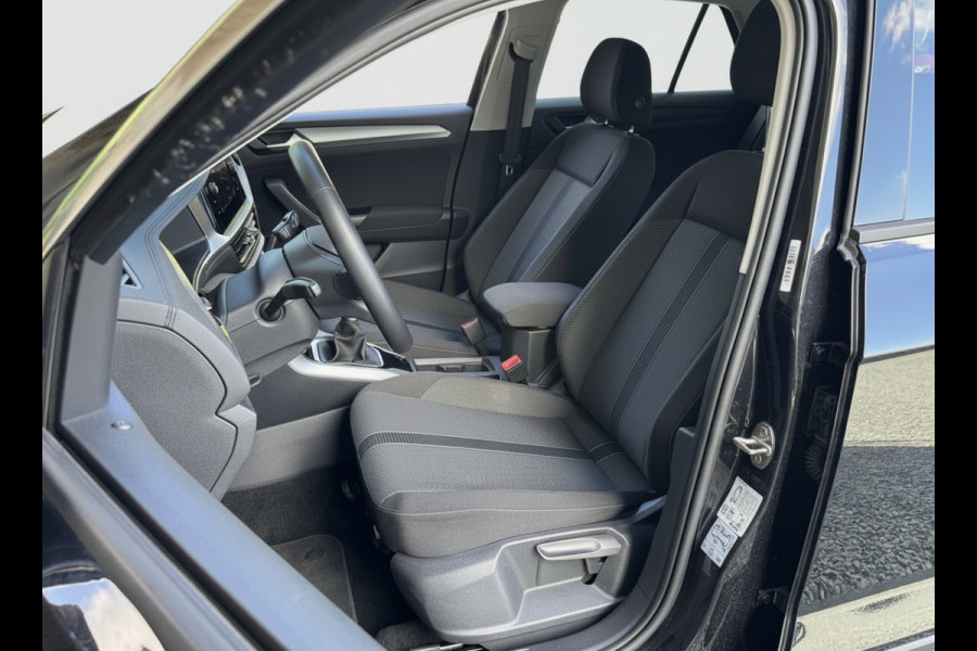 Volkswagen T-Roc TSI 115PK LIFE NAVI/PDC/CARPLAY FABRIEKS GARANTIE
