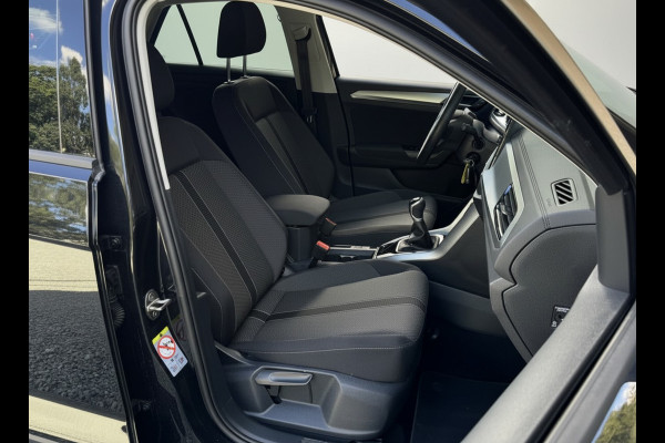 Volkswagen T-Roc TSI 115PK LIFE NAVI/PDC/CARPLAY FABRIEKS GARANTIE