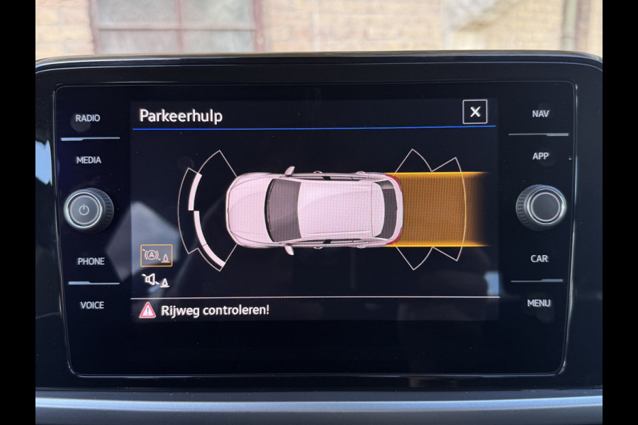 Volkswagen T-Roc TSI 115PK LIFE NAVI/PDC/CARPLAY FABRIEKS GARANTIE