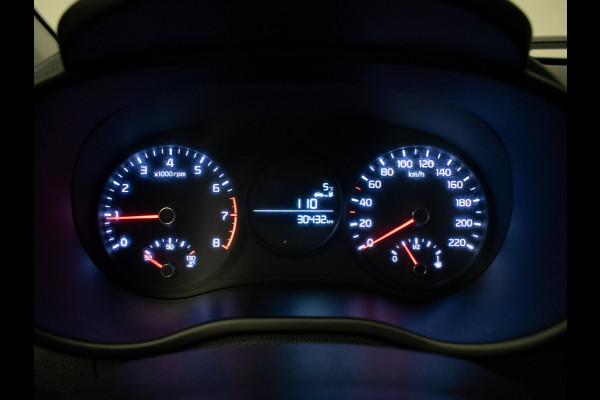 Kia Picanto 1.0 CVVT EconomyPlusLine Sport (AIRCO,BLUETOOTH,LED,LAGE KM STAND,BLACK/WHITE EDITION,SPORTSTOELEN,NETTE STAAT)