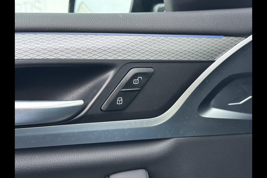 BMW X3 xDrive30e Business Edition Plus M-SPORT | PANODAK | HEAD UP