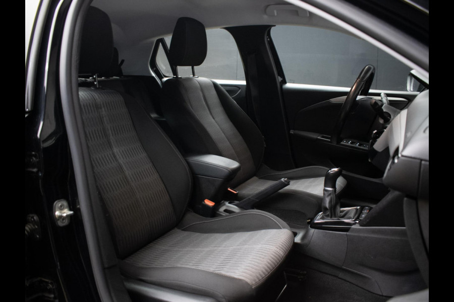 Opel Corsa 1.2 Edition Sport (APPLE CARPLAY,NAVI,CAMERA,CRUISE,LANE ASSIST,LED,SPORTSTOELEN,LM VELGEN,NETTE STAAT)