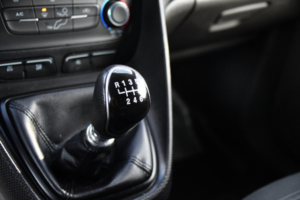 Ford Transit Connect 1.5 EcoBlue L1 PB Edition Camera, Cruise, Carplay, 100pk, Trekhaak, Multimedia, Airco, Uniek!
