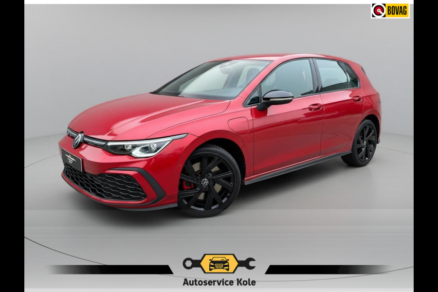 Volkswagen Golf 1.4 eHybrid GTE Black Style * Camera * Side Assist * Stuurverwarming *