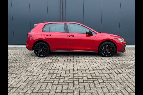 Volkswagen Golf 1.4 eHybrid GTE Black Style * Camera * Side Assist * Stuurverwarming *