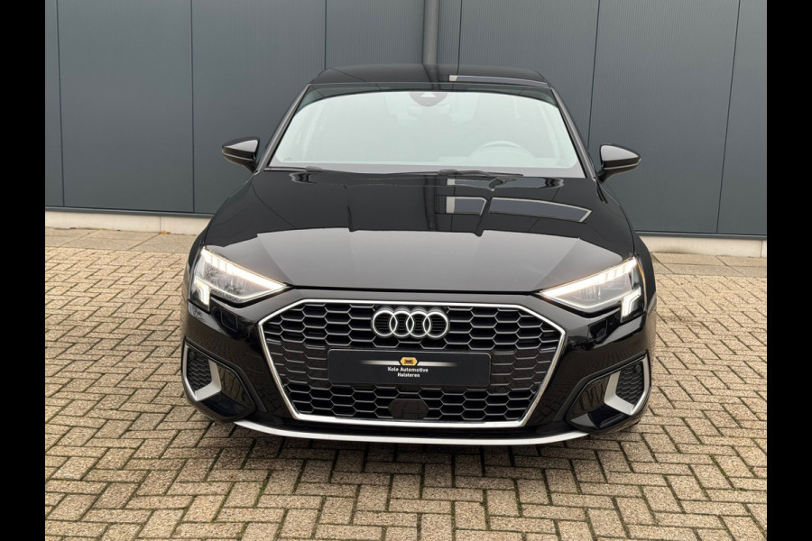 Audi A3 Limousine 30 TFSI Advanced edition * Navigatie * Parkeersensoren * Sportstoelen * Cruise Control *