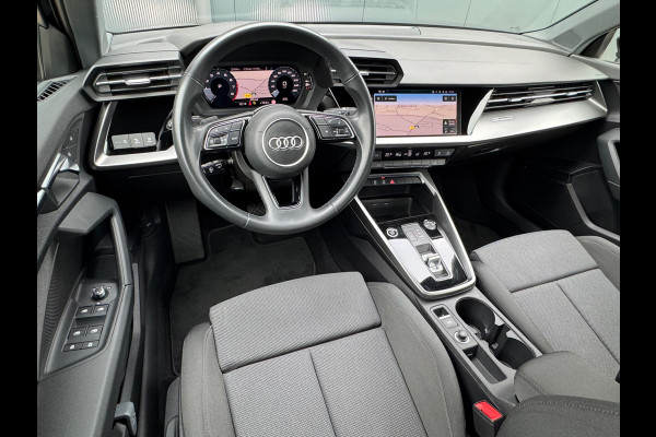 Audi A3 Limousine 30 TFSI Advanced edition * Navigatie * Parkeersensoren * Sportstoelen * Cruise Control *