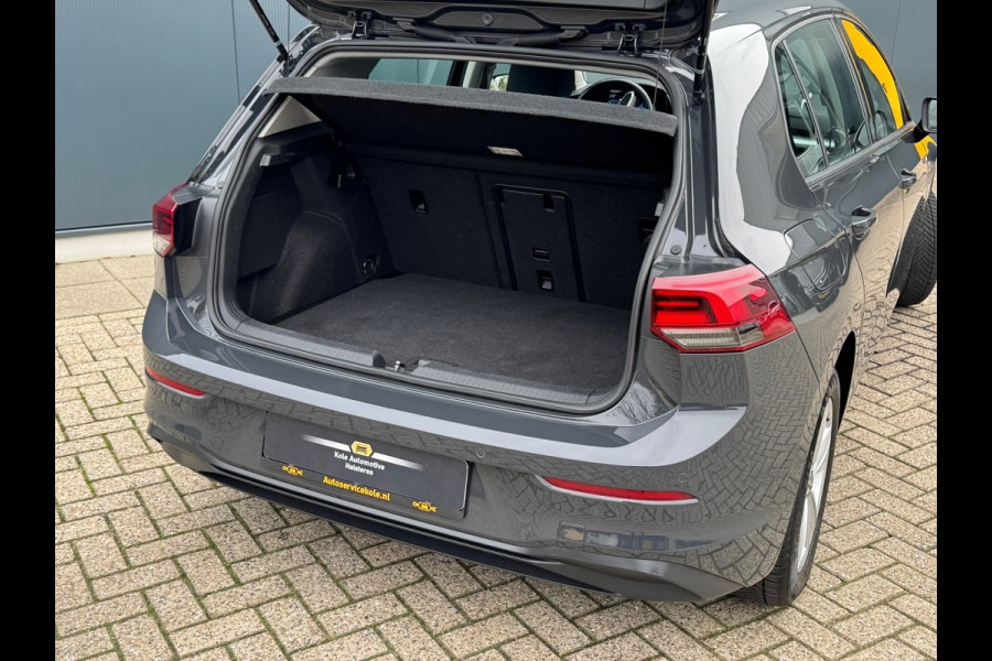 Volkswagen Golf 1.0 TSI Life * Carplay * Parkeersensoren * Adaptieve Cruise Control *