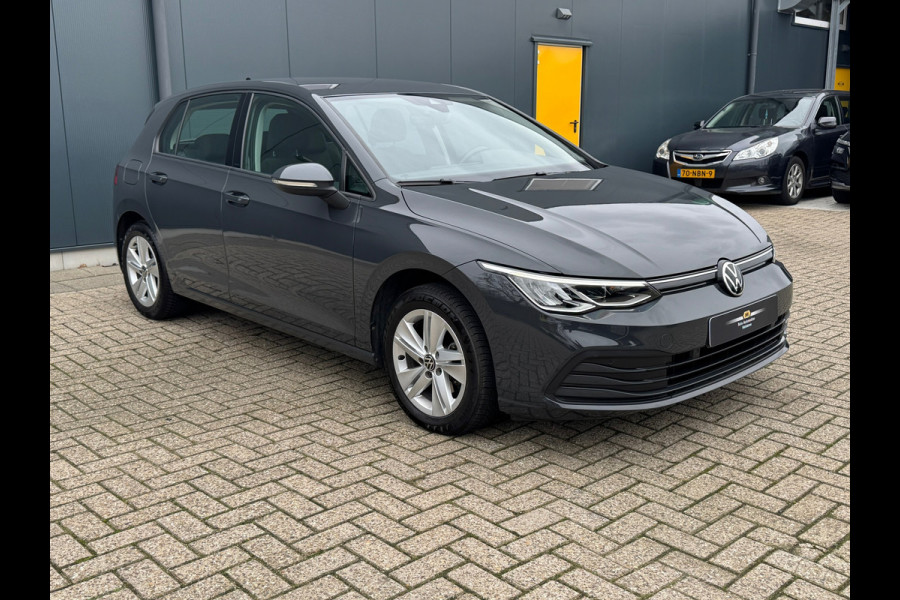 Volkswagen Golf 1.0 TSI Life * Carplay * Parkeersensoren * Adaptieve Cruise Control *