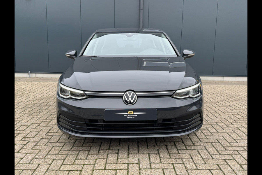 Volkswagen Golf 1.0 TSI Life * Carplay * Parkeersensoren * Adaptieve Cruise Control *