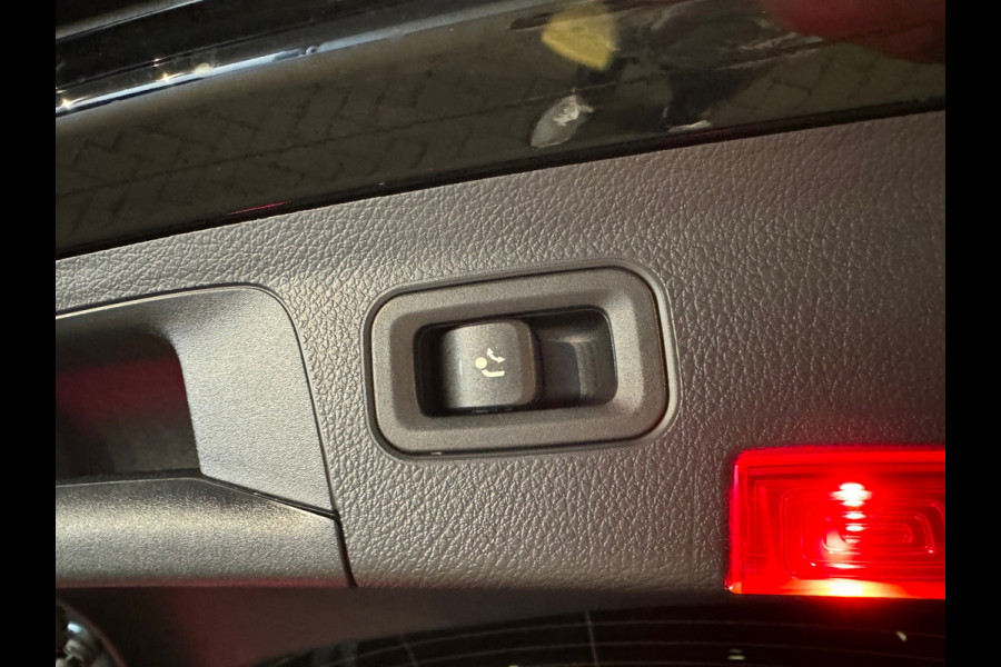 Mercedes-Benz A-Klasse 250 AMG Edition Memory|Sfeer|Burmester