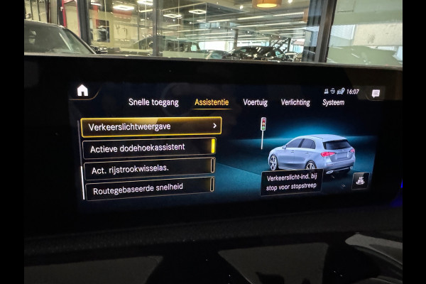 Mercedes-Benz A-Klasse 250 AMG Edition Memory|Sfeer|Burmester