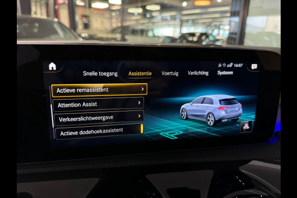 Mercedes-Benz A-Klasse 250 AMG Edition Memory|Sfeer|Burmester