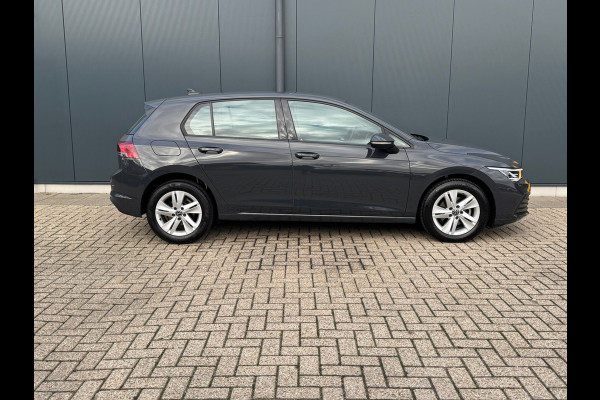 Volkswagen Golf 1.0 TSI Life * Memory * Massage * Camera * Side Assist *