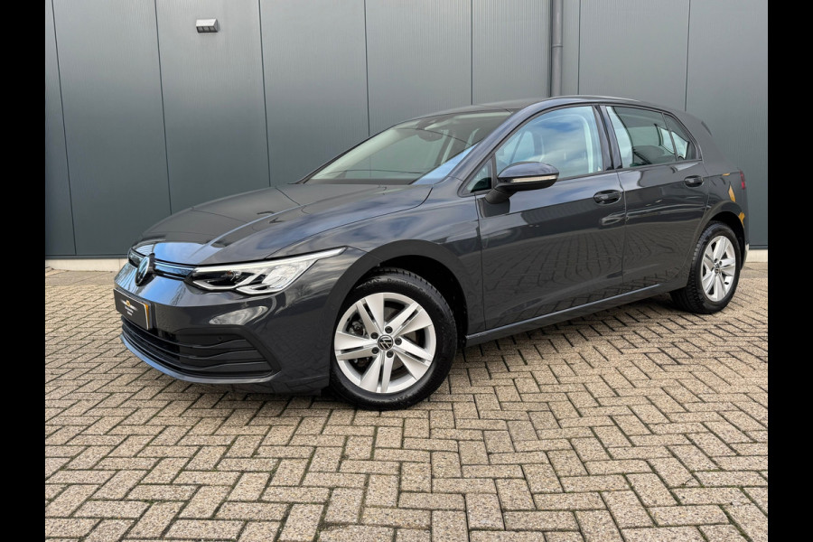 Volkswagen Golf 1.0 TSI Life * Memory * Massage * Camera * Side Assist *