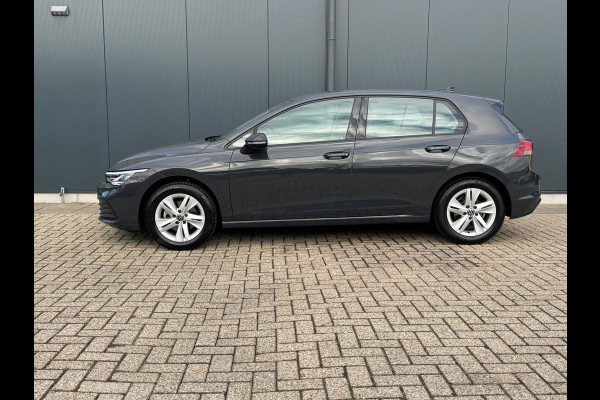 Volkswagen Golf 1.0 TSI Life * Memory * Massage * Camera * Side Assist *