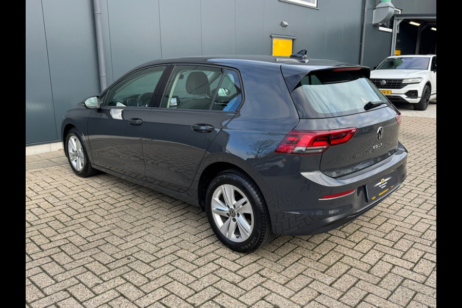 Volkswagen Golf 1.0 TSI Life * Memory * Massage * Camera * Side Assist *