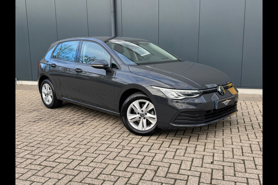 Volkswagen Golf 1.0 TSI Life * Memory * Massage * Camera * Side Assist *