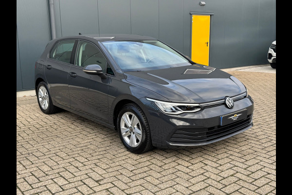 Volkswagen Golf 1.0 TSI Life * Memory * Massage * Camera * Side Assist *
