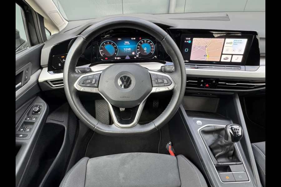 Volkswagen Golf 1.0 TSI Life * Memory * Massage * Camera * Side Assist *