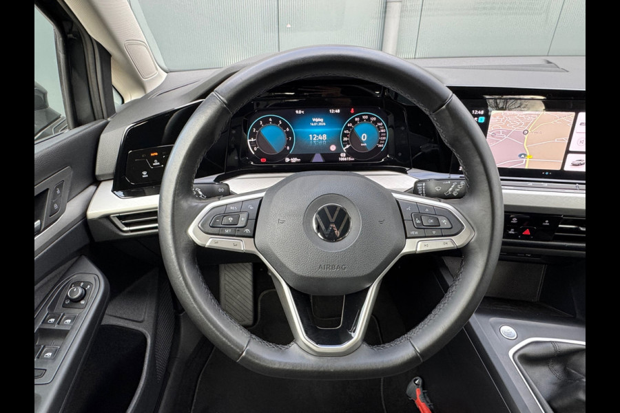 Volkswagen Golf 1.0 TSI Life * Memory * Massage * Camera * Side Assist *