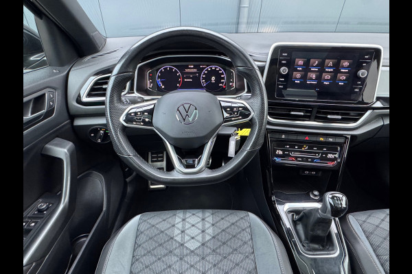 Volkswagen T-Roc 1.0 TSI R-Line * Panorama * Adaptieve Cruise Control * Carplay *