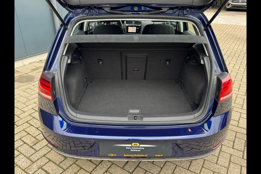 Volkswagen e-Golf E-Golf * Navigatie * Camera * Led * Allseason banden *